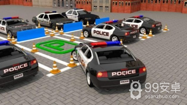 真实警车停车场3D